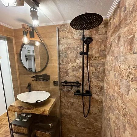 Grace Apartment *